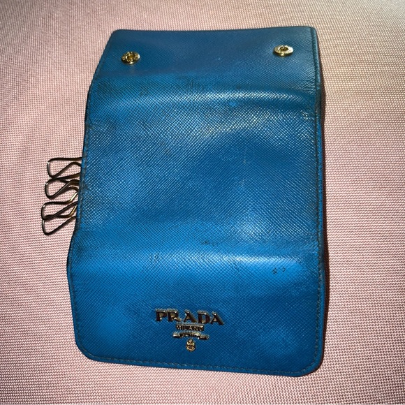 Authentic Prada Saffiano Key Case - Picture 4 of 12